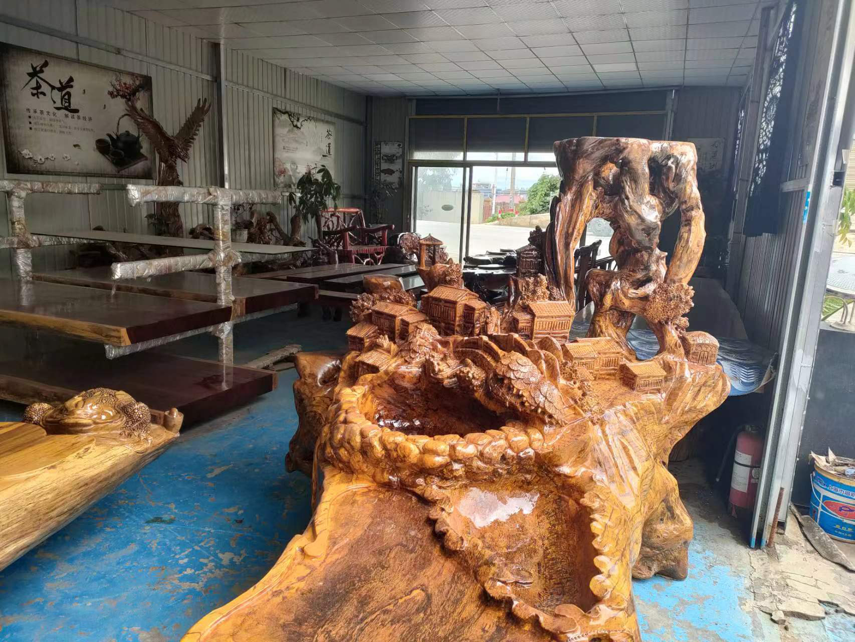 好评根雕工艺品哪里找_让人放心的根雕工艺品商城_祥云木木木业有限公司
