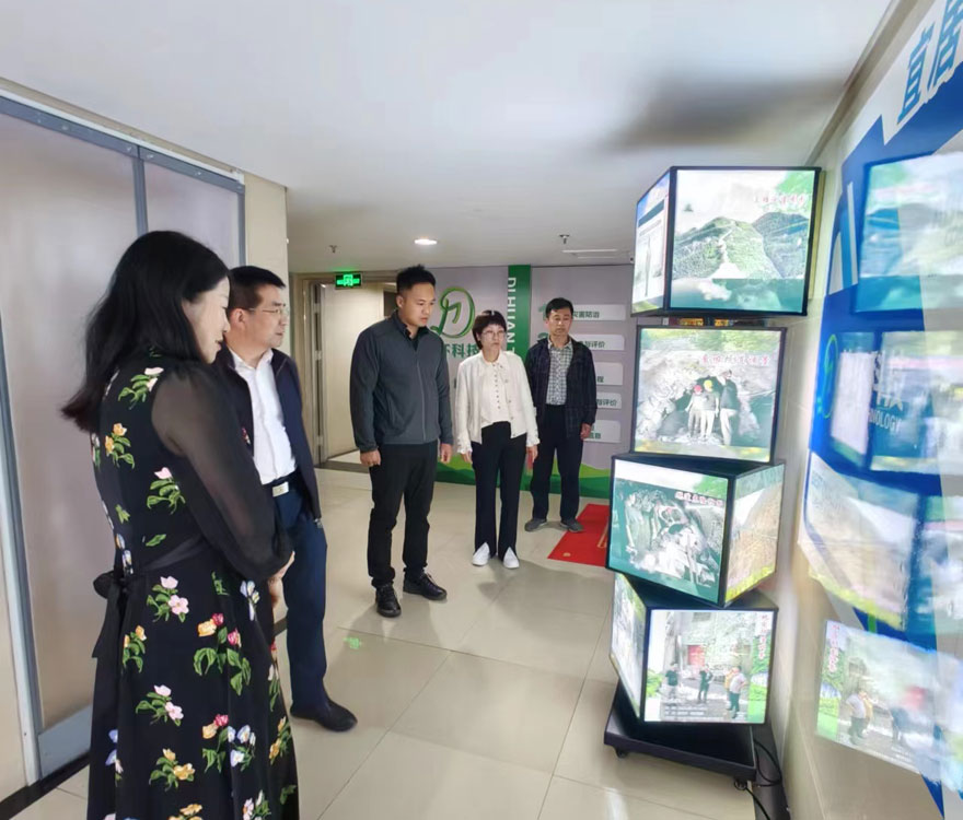 0b2d4222-ea2a-4ece-85bb-71e35b6a435e.jpg 0b2d4222-ea2a-4ece-85bb-71e35b6a435e.jpg