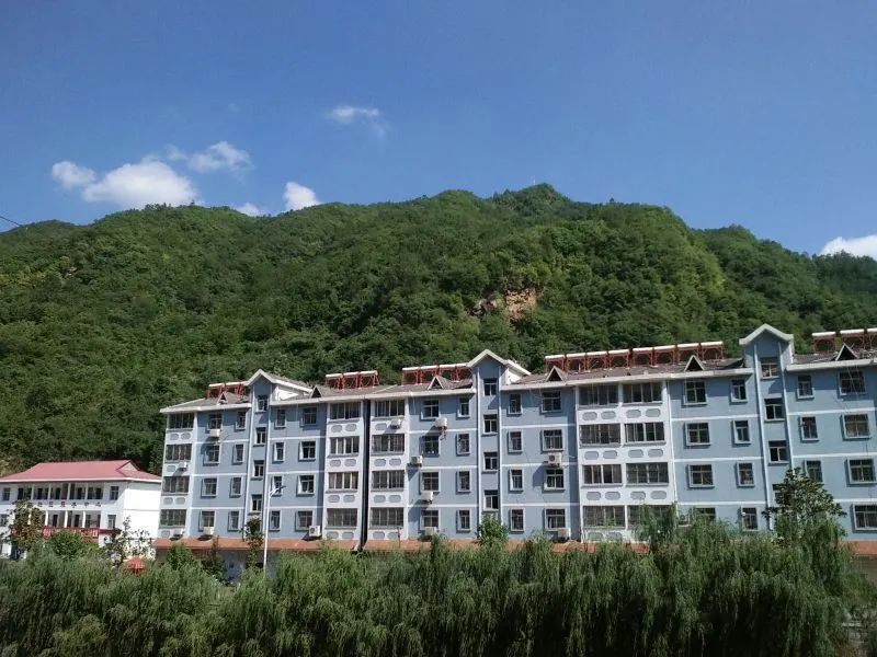 11ed0737-4d52-4751-bb85-adead38d4dbb.jpg 11ed0737-4d52-4751-bb85-adead38d4dbb.jpg