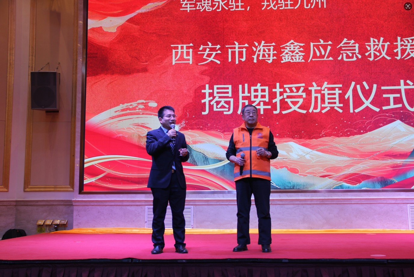 b4139e18-6e8b-4284-90dd-9952b4938ead.jpg