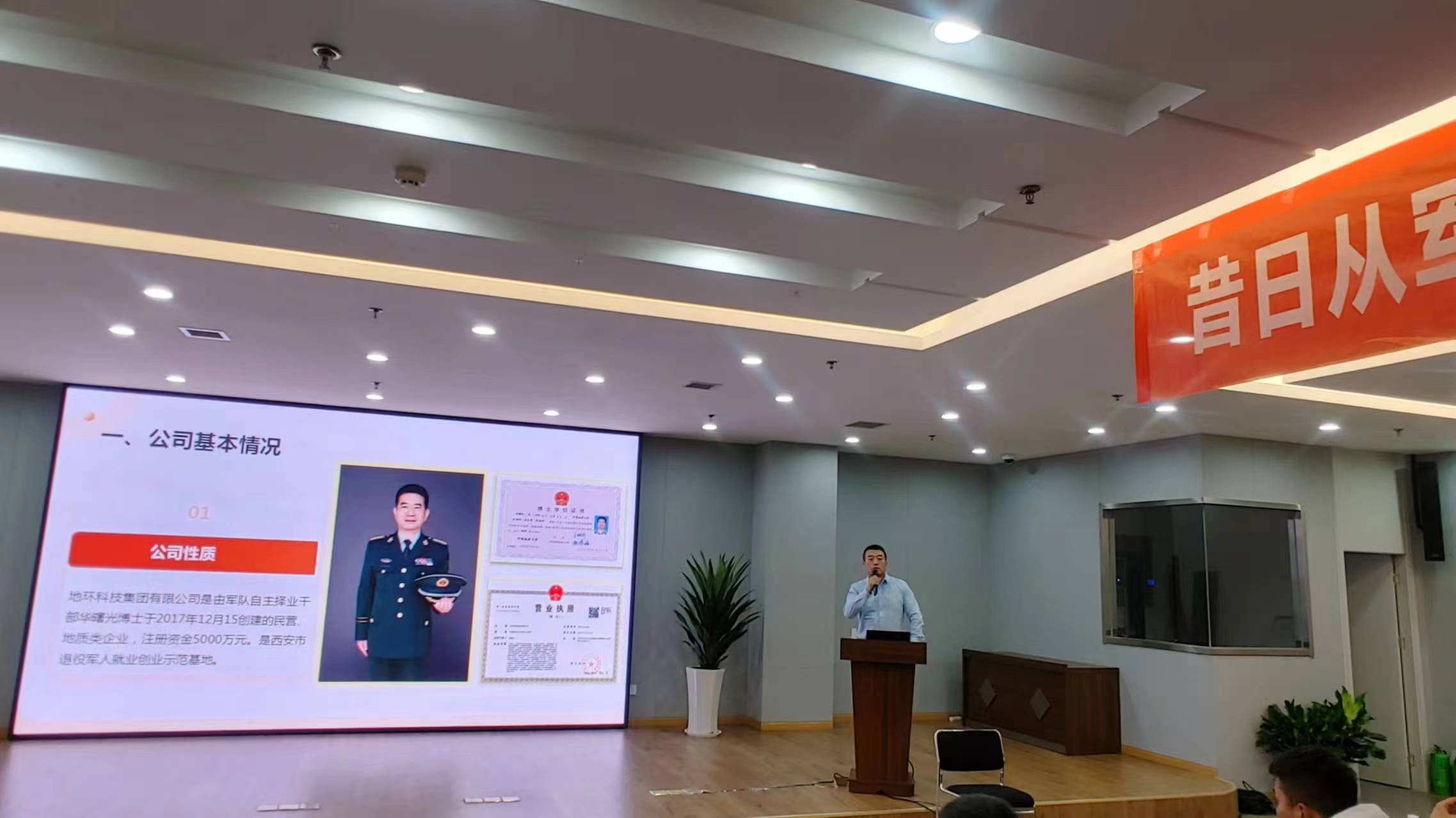 c14cf029-9d63-40e6-8258-6c4c823cc964.jpg c14cf029-9d63-40e6-8258-6c4c823cc964.jpg