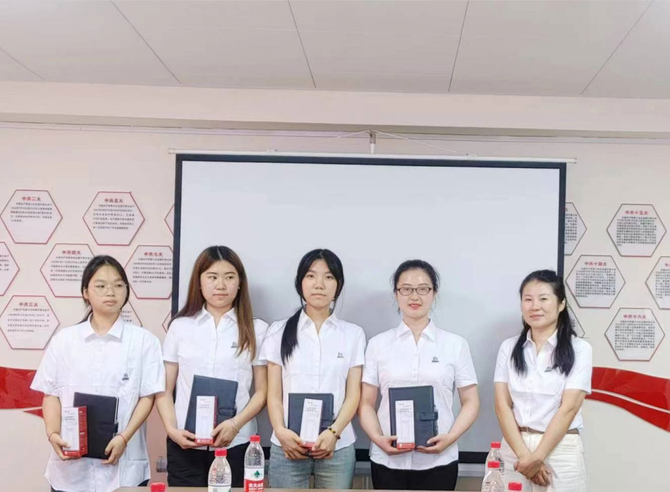 e16acbb4-8e41-4157-90f6-f467a595cd65.jpg e16acbb4-8e41-4157-90f6-f467a595cd65.jpg