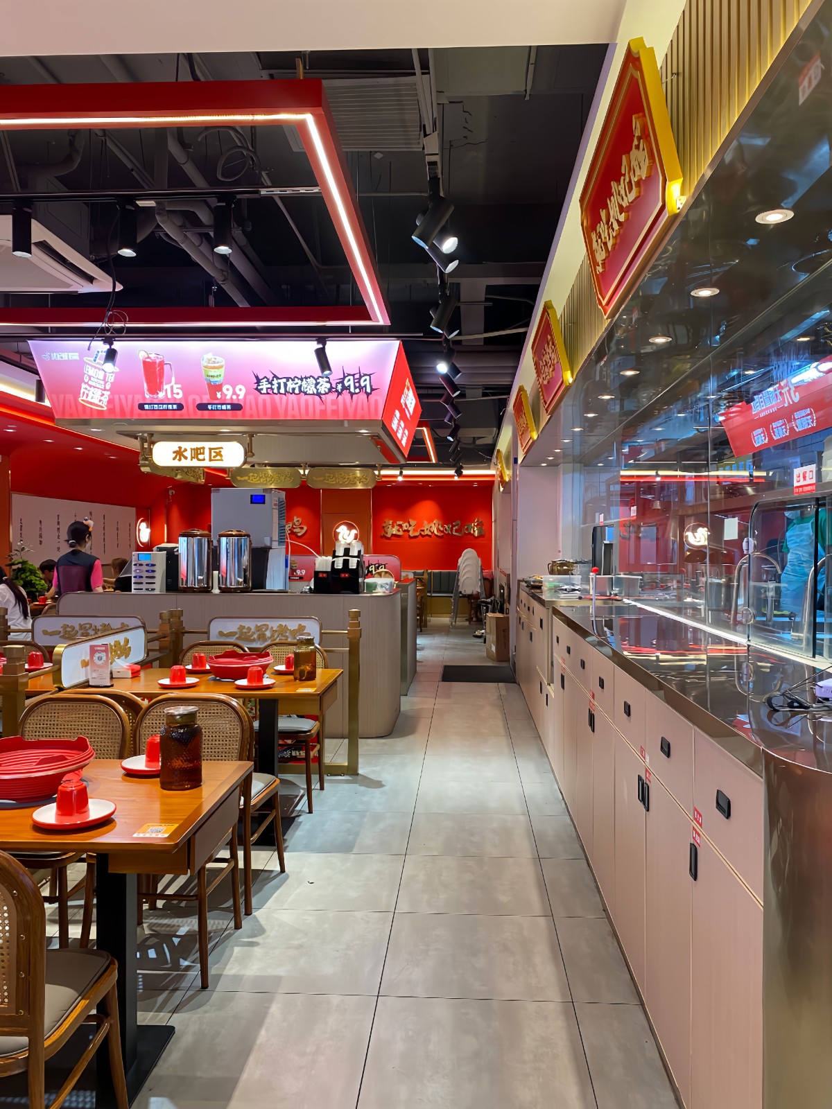 广州餐饮店装修设计