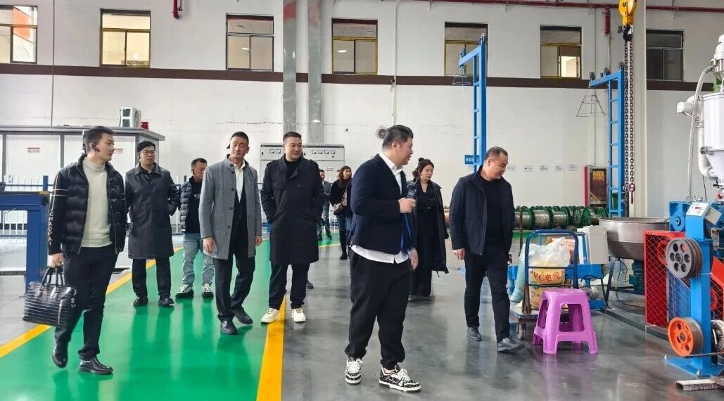 f69f85bd-b5ea-4131-b3b9-8581b34b3563.jpg f69f85bd-b5ea-4131-b3b9-8581b34b3563.jpg