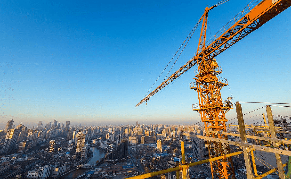 固定式塔吊推荐：上海市场畅销的高性能工程机械