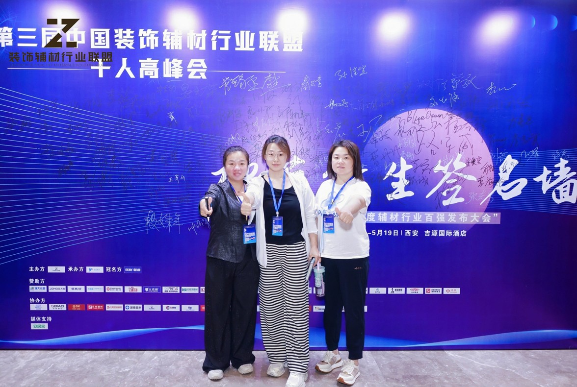 7e5c5477-2bd5-443b-ac61-1bcbe20e3f0a.jpg