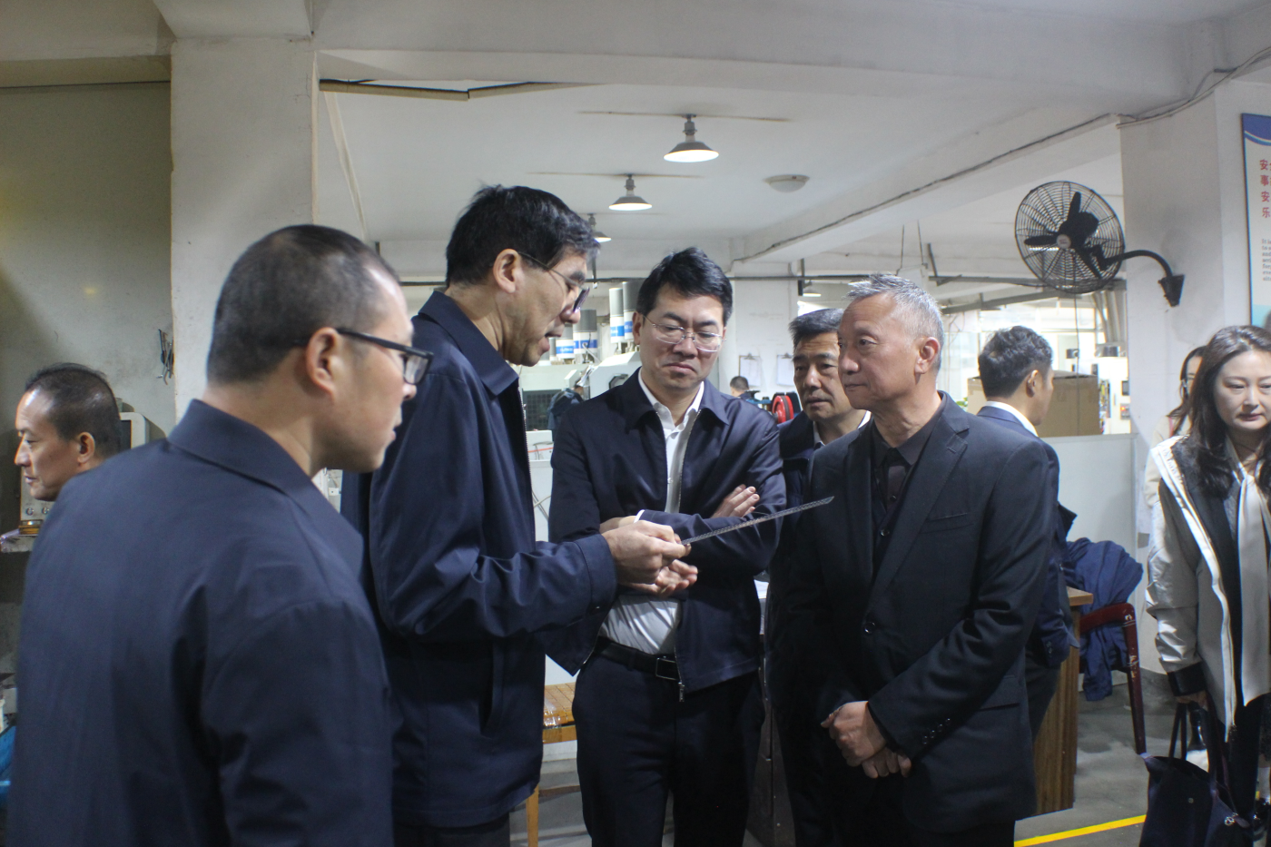 b902cde1-07d5-49c6-8e57-8b1332f64b5b.png b902cde1-07d5-49c6-8e57-8b1332f64b5b.png