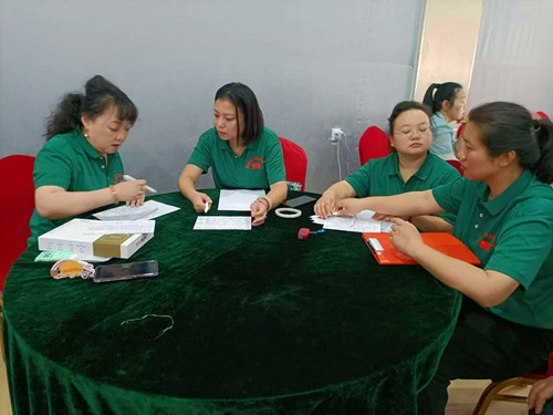 b417fe32-c7b3-4ce9-acb2-26d2d644bd74.jpg