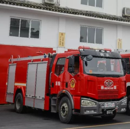 四川建筑消防专业救援团队赞誉无数